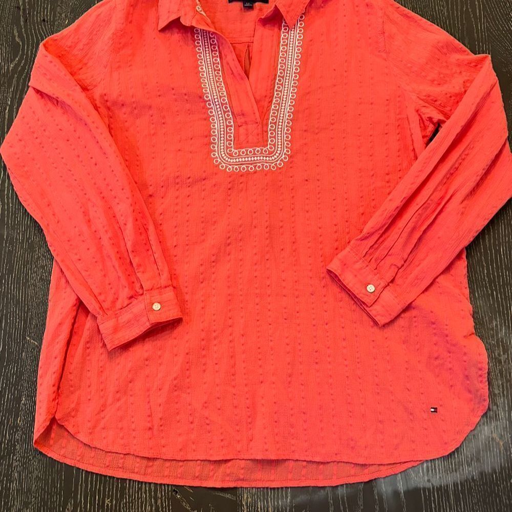 Tommy Hilfiger Women's Red Embroidered V-Neck Tunic Top Size L Long Sleeve - Picture 3 of 13